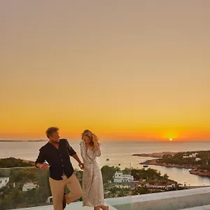 ***** Hotel The Signature Level At Trs Ibiza (adults Only) Spanien